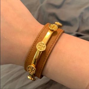 Tory Burch cuff tan/black bundle